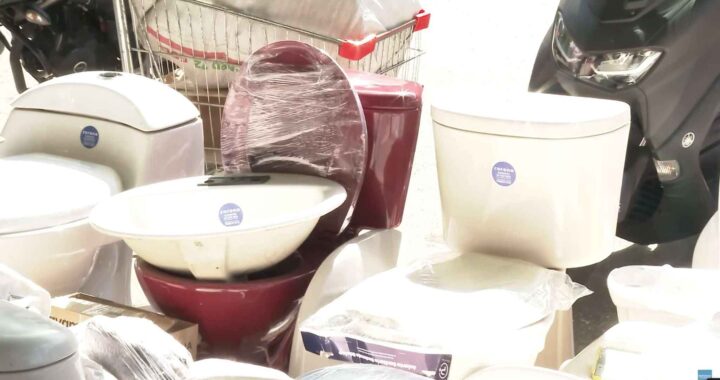 Familia Vélez, 35 años restaurando inodoros en La Minorista